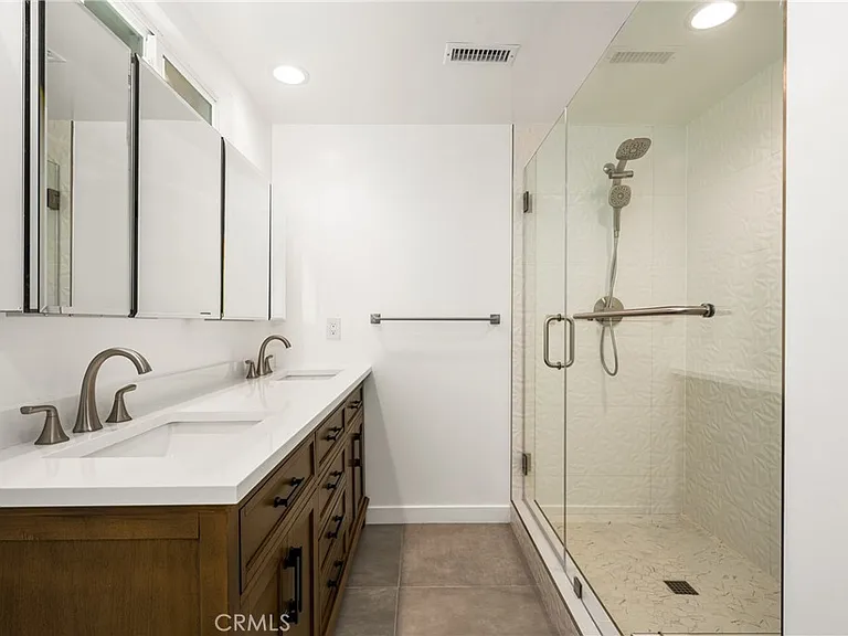 2932 Pemba Dr — Photo 30