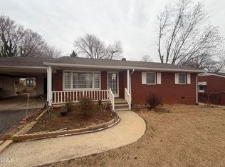 2805 Trail Six, Burlington, NC 27215