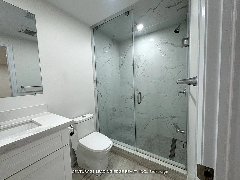 149 Hurst Dr #LOWER — Photo 16