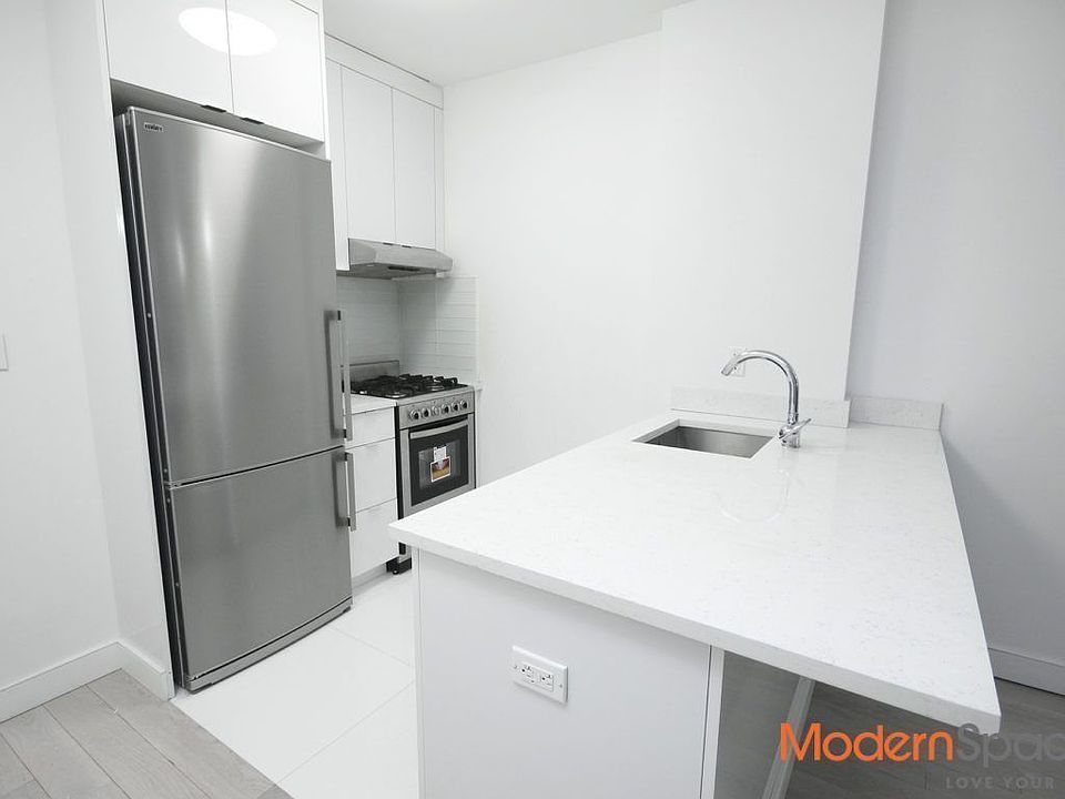 1st image of 2740 21st St APT 4B