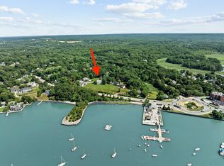 71 Summer St, Hingham, MA 02043