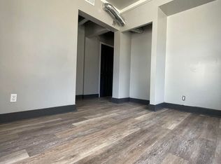 2706 W Greenfield Ave, Milwaukee, WI 53215