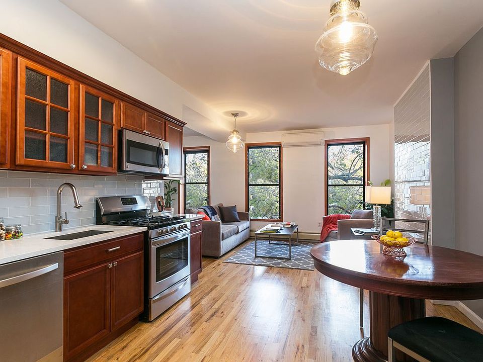 1st image of 454 Nostrand Ave #4