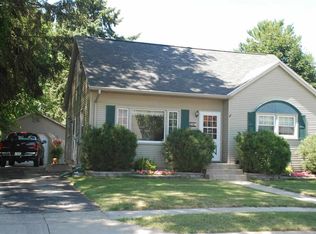 222 Roller Ave, Beaver Dam, WI 53916