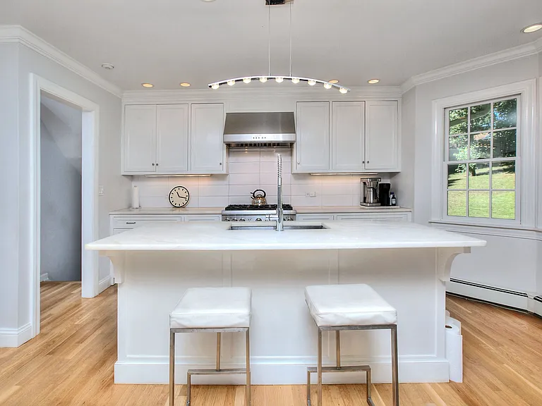 20 Joann Cir — Photo 6
