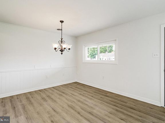4th image of 11 Conoy Rd