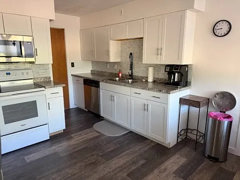 4 bed, 2000 sqft, $3,500 — Photo 4