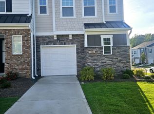 2006 Howell Creek Way, Charlotte, NC 28215