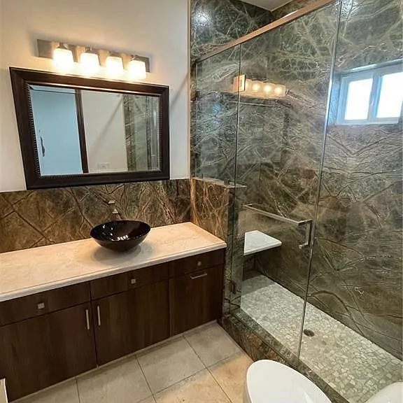 17358 Martha St — Photo 10