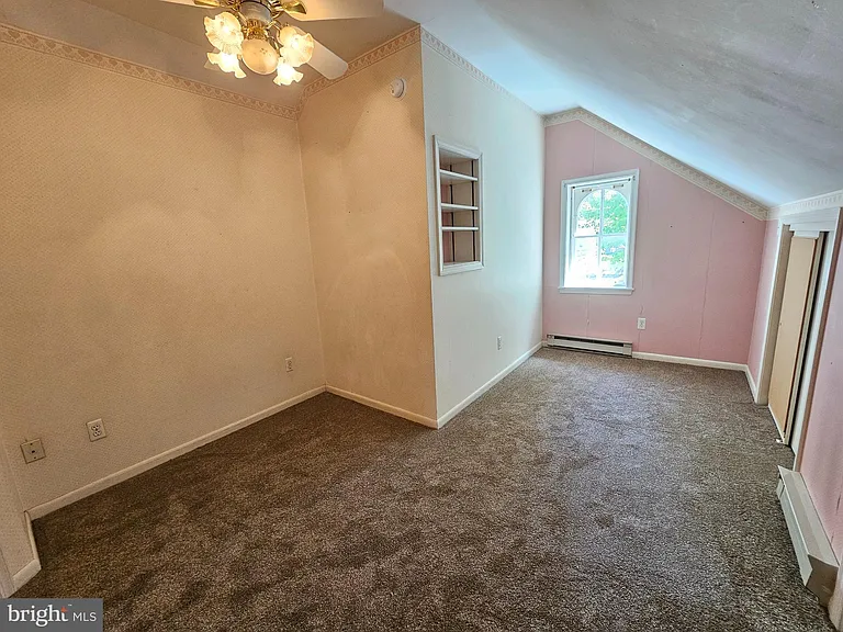 44 W Penn Ave — Photo 24