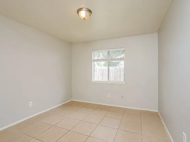 16746 Summer Dawn Ln — Photo 12