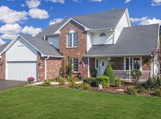 12149 Sleepy Hollow Rd, Roscoe, IL 61073