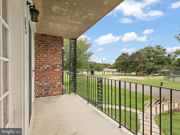 12717 Gordon Blvd APT 118, Woodbridge, VA 22192