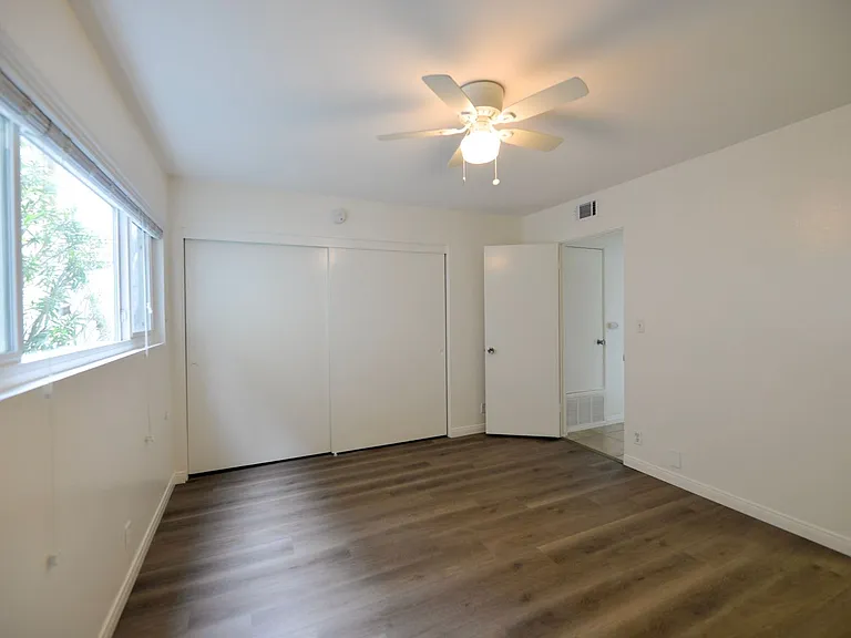 120 Calle Patricia — Photo 16