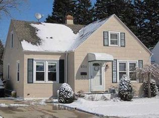 2711 Rudolph Ave, Erie, PA 16508