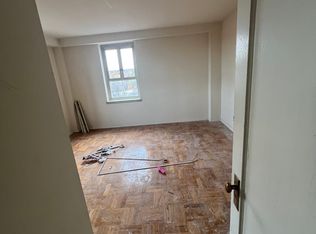 192-10A 64th Ave #3, Fresh Meadows, NY 11365