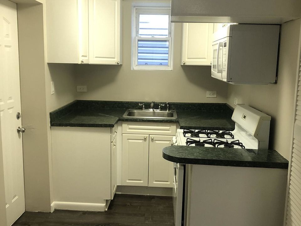 1st image of 3521 W Grace St Ste 1W