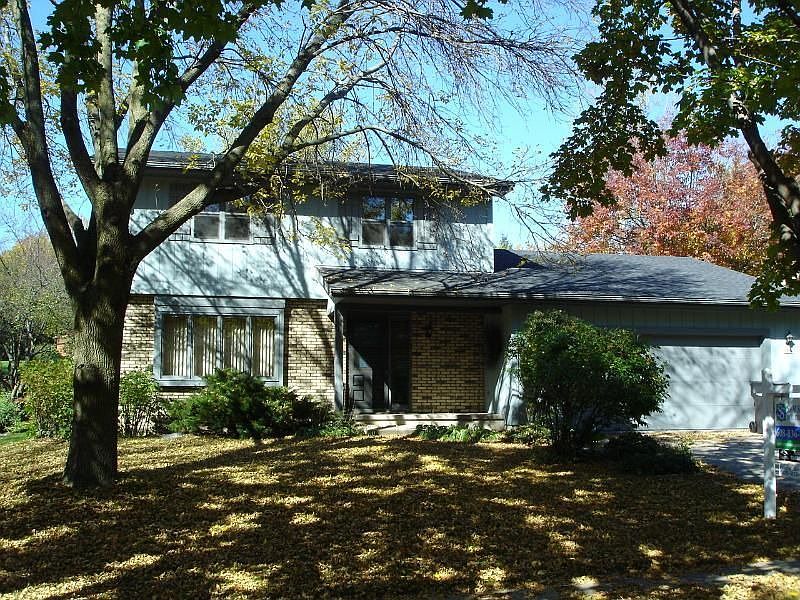 2nd image of 1504 Parmenter St