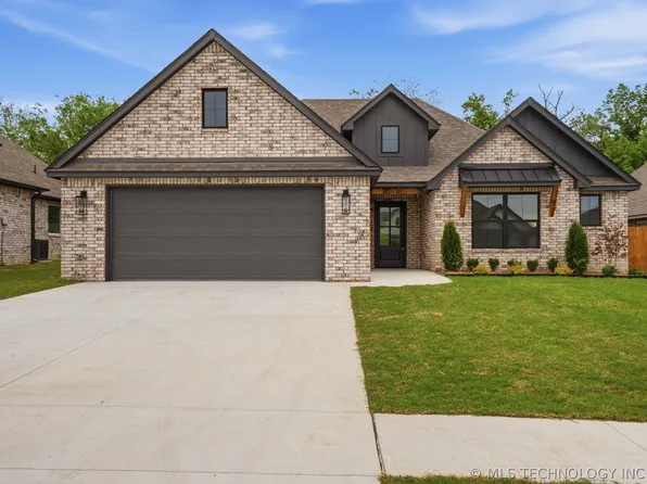 10721 S 281st East Ave, Coweta, OK 74429