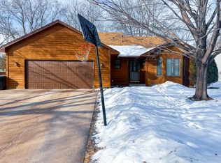 7045 Antelope Dr, Lino Lakes, MN 55014