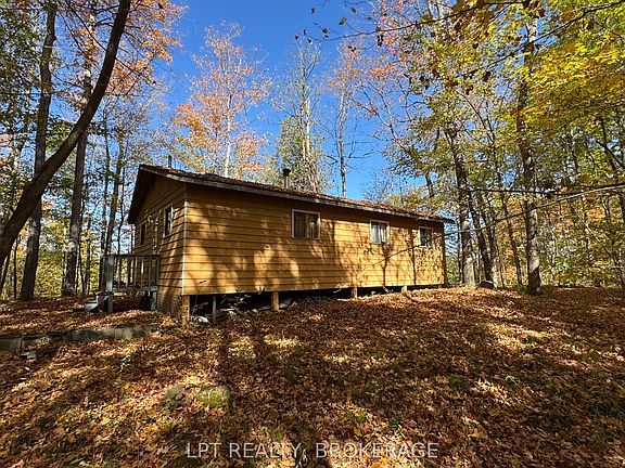 3rd image of 500 Yvon Ln