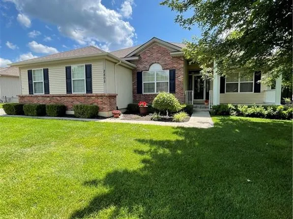 2805 S Woodbury Dr, Independence, MO 64055