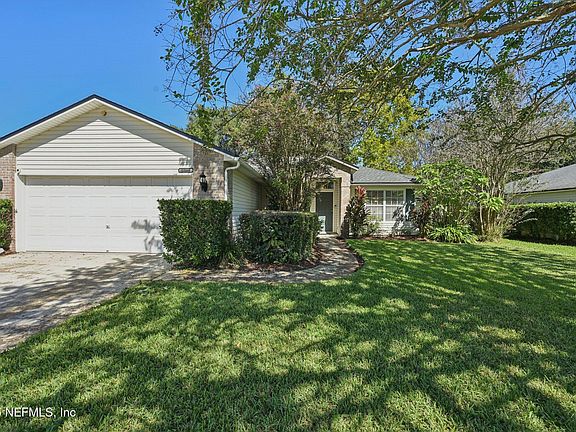 3rd image of 12369 SHORE ACRES Drive
