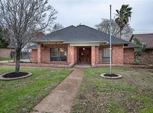 2510 Arbor Dr, Bryan, TX 77802
