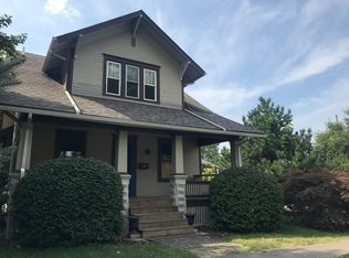 300 S 6th St, Fairfield, IA