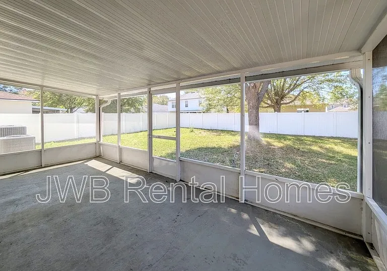 5430 Shady Pine St S — Photo 18