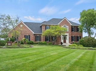 2110 Braemar Dr, Fort Wayne, IN 46814