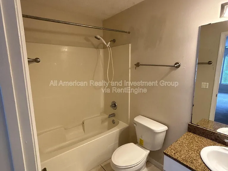 4274 Calinda Ln — Photo 9
