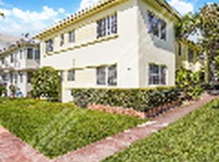 825 W 40th St, Miami Beach, FL 33140