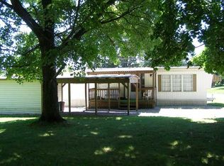 1092 Mercer Rd, Beaver Falls, PA 15010