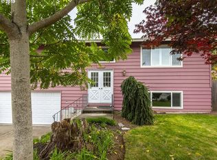 20590 SW Shoshone Dr, Tualatin, OR 97062