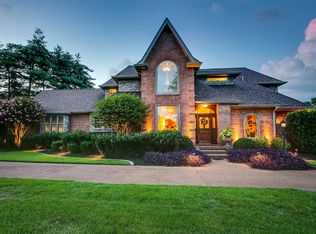 115 Kennett Rd, Old Hickory, TN 37138