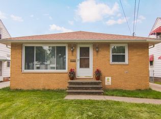 6711 Ira Ave, Brooklyn, OH 44144