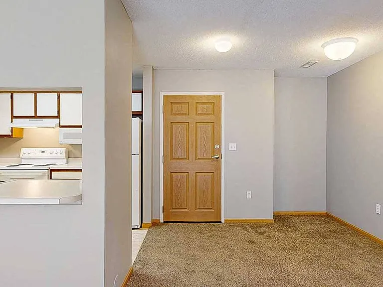 Northbrook Apartments — Photo 115