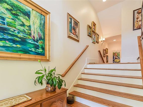 4th image of 2267 Edgartown Ln SE #5