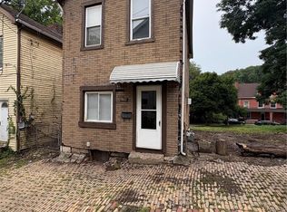 907 Walnut St N, Braddock, PA 15104