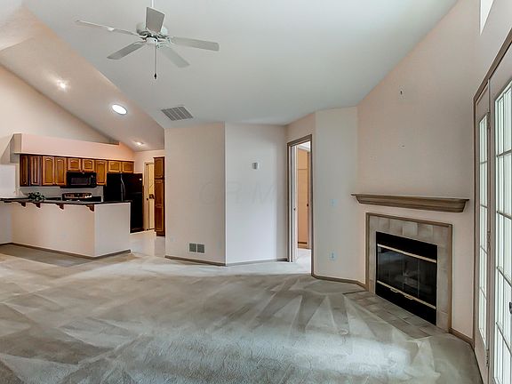 3rd image of 6283 Pinehurst Pointe