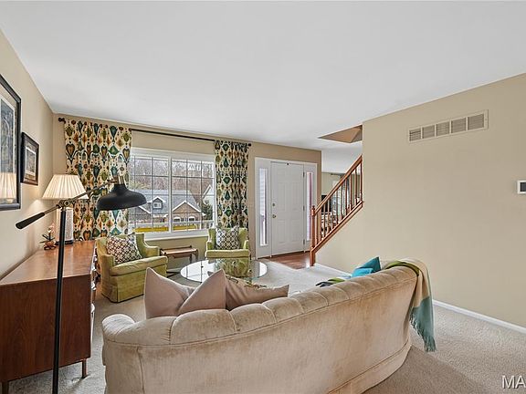 2nd image of 1565 Glenn Brooke Woods Cir