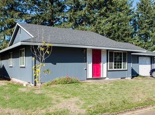 925 SE 205th Dr, Gresham, OR 97030