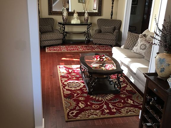 5th image of 123 Aspen Dr