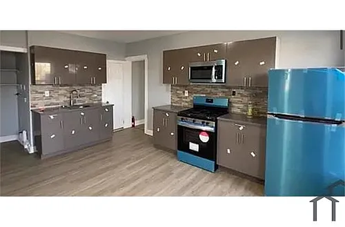 109 Caroline St #1 Photo 1