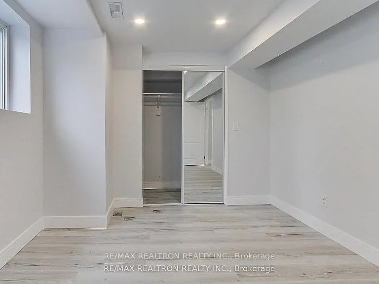 31 Goodman Cres #BSMNT B — Photo 16