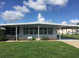 1431 Apache Cir, Tavares, FL 32778