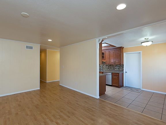5th image of 8189 Brookhaven Ct