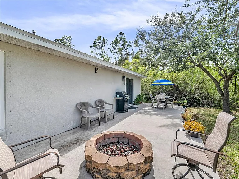 15509 Alsace Cir — Photo 41