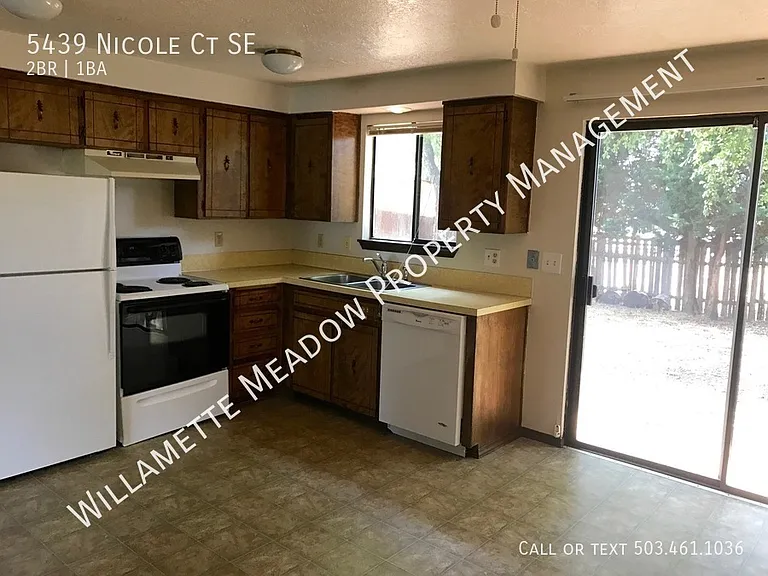 5439 Nicole Ct SE — Photo 4